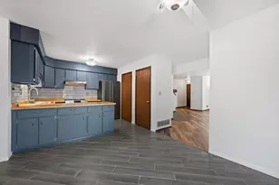 2800 E Grange Ave, Cudahy, WI 53110 - Photo 11