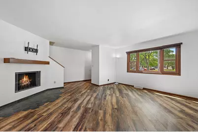 2800 E Grange Ave, Cudahy, WI 53110 - Photo 3