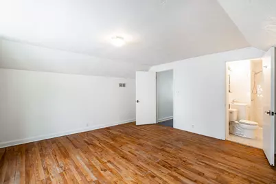 5231 N Bay Ridge Ave, Whitefish Bay, WI 53217 - Photo 23