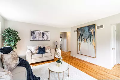 5231 N Bay Ridge Ave, Whitefish Bay, WI 53217 - Photo 3