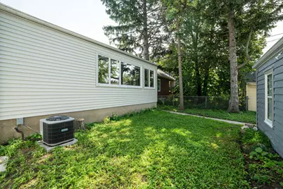 5231 N Bay Ridge Ave, Whitefish Bay, WI 53217 - Photo 33