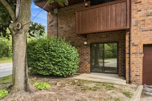 9120 N Park Plaza Ct, Brown Deer, WI 53223 - Photo 19