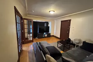2767 N Holton St, Milwaukee, WI 53212 - Photo 23