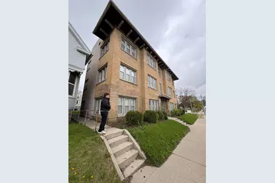 2767 N Holton St, Milwaukee, WI 53212 - Photo 57
