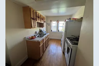 2767 N Holton St, Milwaukee, WI 53212 - Photo 9