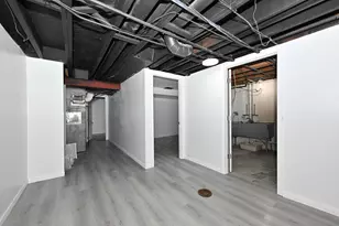 7857 N 60th St, Milwaukee, WI 53223 - Photo 25