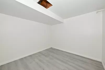7857 N 60th St #E, Milwaukee, WI 53223 - Photo 27
