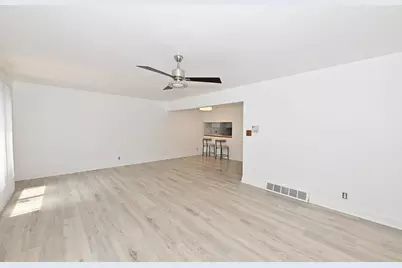 7857 N 60th St #E, Milwaukee, WI 53223 - Photo 9