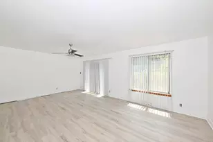 7857 N 60th St, Milwaukee, WI 53223 - Photo 11
