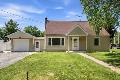 1109  11th Ave, Grafton, WI 53024 - Photo 1