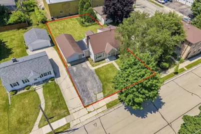 1109  11th Ave, Grafton, WI 53024 - Photo 33