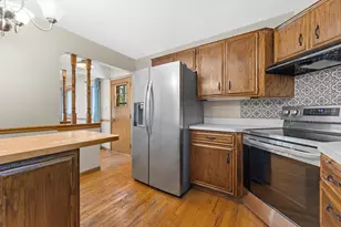 1085 S Calhoun Rd, Brookfield, WI 53005 - Photo 15