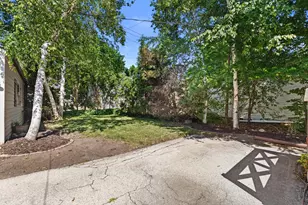 1085 S Calhoun Rd, Brookfield, WI 53005 - Photo 29