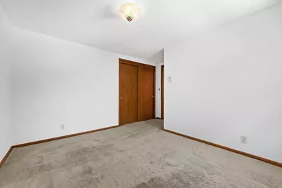 1085 S Calhoun Rd, Brookfield, WI 53005 - Photo 21