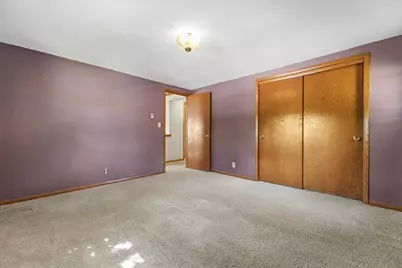 1085 S Calhoun Rd, Brookfield, WI 53005 - Photo 19