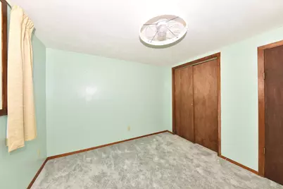 1818  Woodridge Rd, West Bend, WI 53095 - Photo 25