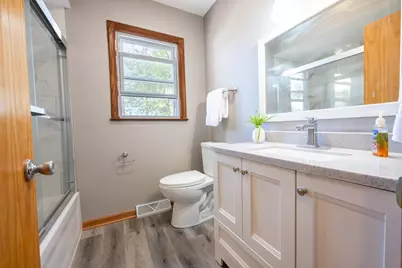 2701  4th Ave, South Milwaukee, WI 53172 - Photo 7