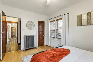 3041 N Oakland Ave, Milwaukee, WI 53211 - Photo 15