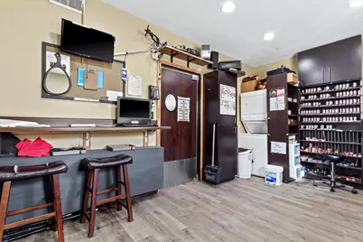 3041 N Oakland Ave #3043, Milwaukee, WI 53211 - Photo 29
