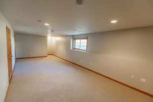 864 Eagles Way, Plymouth, WI 53073 - Photo 17
