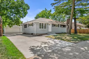 6105 W Arizona Ct, Milwaukee, WI 53219 - Photo 1