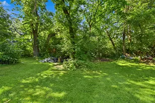 11927 Western Ave, Cedarburg, WI 53012 - Photo 27