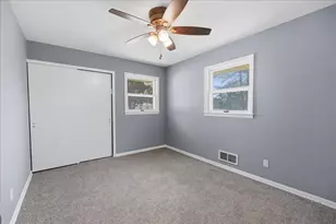 8537 W Denver Ave, Milwaukee, WI 53224 - Photo 9