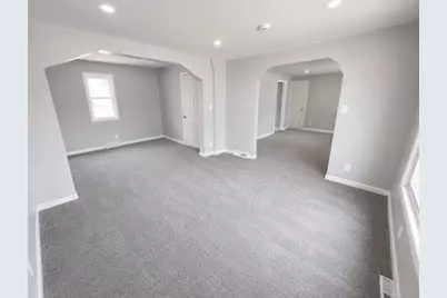6082 N 36th St, Milwaukee, WI 53209 - Photo 5