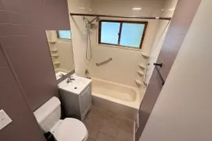 5217 N 61st St, Milwaukee, WI 53218 - Photo 9