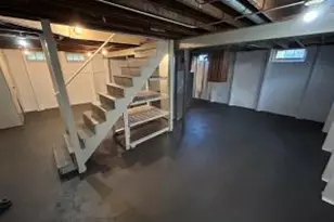 5217 N 61st St, Milwaukee, WI 53218 - Photo 9
