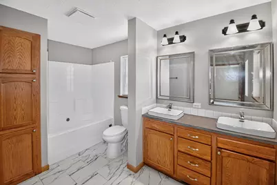 509 N 29th St, Milwaukee, WI 53208 - Photo 17