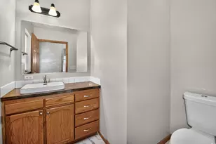509 N 29th St, Milwaukee, WI 53208 - Photo 13