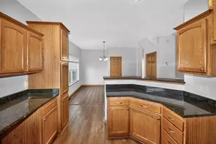 509 N 29th St, Milwaukee, WI 53208 - Photo 5