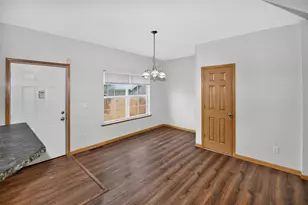 509 N 29th St, Milwaukee, WI 53208 - Photo 9