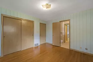 13955 Marcella Ave, Elm Grove, WI 53122 - Photo 11