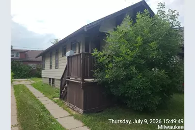 4735 N 51st Blvd, Milwaukee, WI 53218 - Photo 3