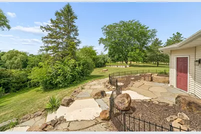 N1998 N River Rd, Auburn, WI 53010 - Photo 49