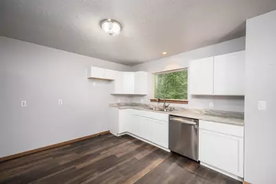 9012  N 70th St, Milwaukee, WI 53223 - Photo 17