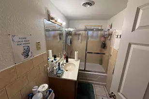 2544 S 6th St, Milwaukee, WI 53215 - Photo 5