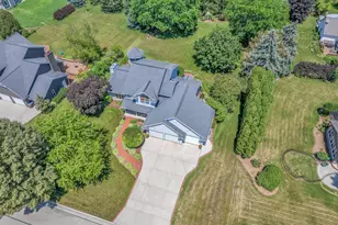 404 S Hills Dr, Plymouth, WI 53073 - Photo 41
