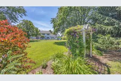 404 S Hills Dr, Plymouth, WI 53073 - Photo 47