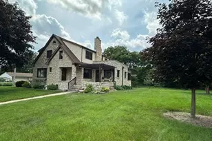 2145 Hillcrest Dr, East Troy, WI 53120 - Photo 33