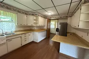 2145 Hillcrest Dr, East Troy, WI 53120 - Photo 9