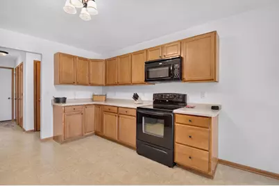9300  63rd St, Kenosha, WI 53142 - Photo 9