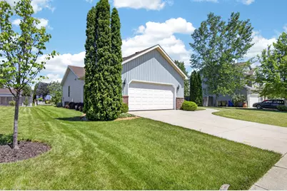 9300  63rd St, Kenosha, WI 53142 - Photo 3