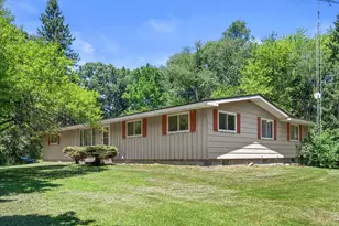 W347S7680 Sprague Rd, Eagle, WI 53119 - Photo 5