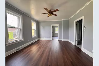 2512 S 10th St, Sheboygan, WI 53081 - Photo 3