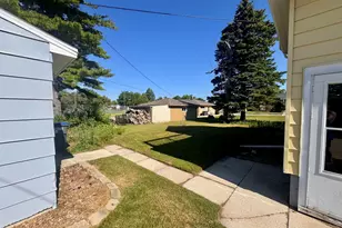 2512 S 10th St, Sheboygan, WI 53081 - Photo 19