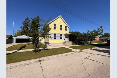 2512 S 10th St, Sheboygan, WI 53081 - Photo 1