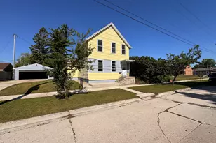 2512 S 10th St, Sheboygan, WI 53081 - Photo 1